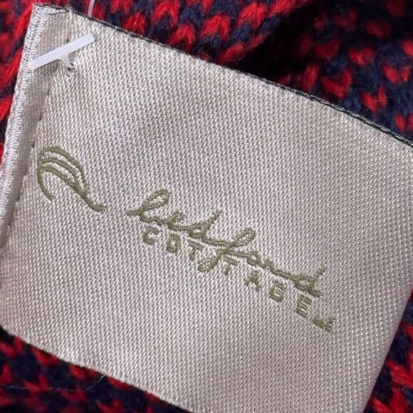 Kennebunk Home Bedford Cottage Snowflake Throw Blanket. - Picture 8 of 12